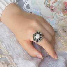 Load image into Gallery viewer, Islamic Style Ring - White Agate