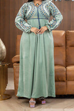 Load image into Gallery viewer, Amira Jalabiya - Velvet