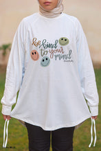Load image into Gallery viewer, Smile Woman T-shirt - Cotton