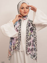 Load image into Gallery viewer, Daniela Scarf - Crepe Digital