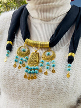 Load image into Gallery viewer, Hadeel Necklace Scarf - Cotton