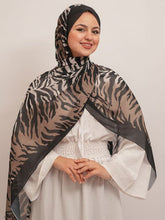 Load image into Gallery viewer, Julia Scarf - Crepe Digital