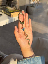 Load image into Gallery viewer, Snake Medal - Pure Copper