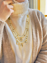 Load image into Gallery viewer, Mariam Elegant Pearl Necklase