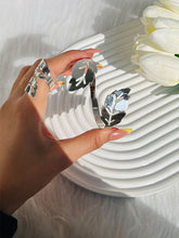 Load image into Gallery viewer, The Delicate Set - Silver Plated