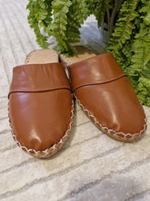 Load image into Gallery viewer, Nour Slippers - Genuine Leather
