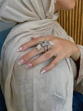 Load image into Gallery viewer, Mervat Elegant Ring