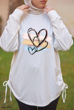 Load image into Gallery viewer, Hearts Woman T-shirt - Cotton