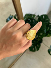 Load image into Gallery viewer, Dina Unique Set - Gold plated