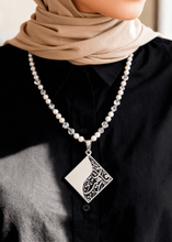 Load image into Gallery viewer, Doaa Necklace - Silver Plated