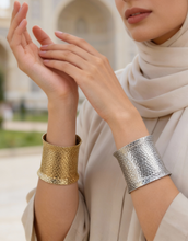 Load image into Gallery viewer, Snake Skin Bracelets - Stainless Steel