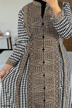 Load image into Gallery viewer, Hager Abaya - Crepe