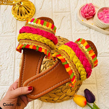Load image into Gallery viewer, Mayan Handmade Slippers - Leather