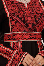 Load image into Gallery viewer, Amna Abaya - Crepe