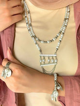 Load image into Gallery viewer, White Lolly Majorca Set With Pendant