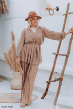 Load image into Gallery viewer, Dina Suit - Linen