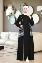 Load image into Gallery viewer, Rihana Abaya - Crepe