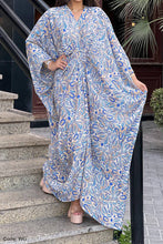 Load image into Gallery viewer, Zizi Abaya - Crepe