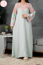 Load image into Gallery viewer, Yasmin Jalabiya - Linen