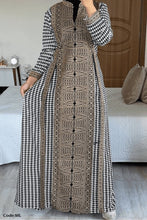 Load image into Gallery viewer, Hager Abaya - Crepe