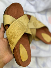 Load image into Gallery viewer, Basma Slippers - Genuine Leather