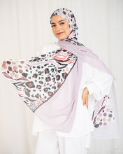 Load image into Gallery viewer, Elowen Scarf - Crepe Digital