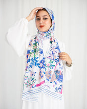 Load image into Gallery viewer, Aveline Scarf - Crepe Digital