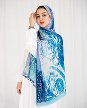 Load image into Gallery viewer, Liora Scarf - Crepe Digital