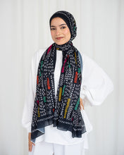 Load image into Gallery viewer, Callista Scarf - Crepe Digital