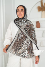 Load image into Gallery viewer, Leena Scarf - Sponge Cotton