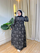 Load image into Gallery viewer, Lamar Dress - Crepe