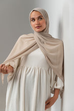 Load image into Gallery viewer, Lareen Scarf - Kuwaiti Soiree
