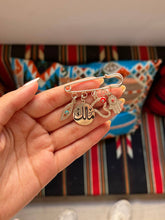 Load image into Gallery viewer, Malik Clothes Pin