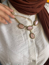 Load image into Gallery viewer, Unique Afnan Necklace - Agate Stone
