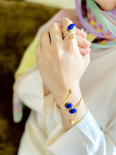 Load image into Gallery viewer, Hannah Delicate Set - Matte Stone