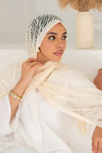 Load image into Gallery viewer, Nada Scarf - Kuwaiti