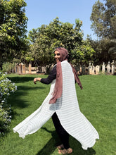 Load image into Gallery viewer, Farida Summer Kimono - Crochet