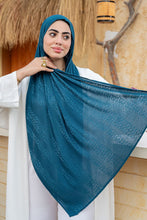 Load image into Gallery viewer, Tara Scarf - Kuwaiti