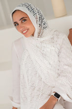 Load image into Gallery viewer, Sahar Scarf - Kuwaiti