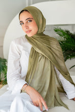 Load image into Gallery viewer, Mirna Scarf - Kuwaiti Chanel