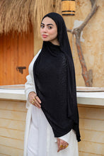 Load image into Gallery viewer, Kariman Scarf - Kuwaiti