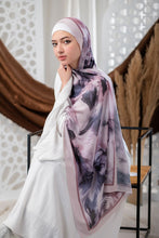 Load image into Gallery viewer, Hend Scarf - Crepe Digital