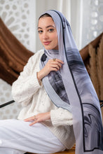 Load image into Gallery viewer, Iskra Scarf - Crepe Digital