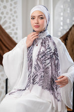 Load image into Gallery viewer, Odessa Scarf - Crepe Digital