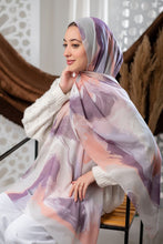 Load image into Gallery viewer, Leen Scarf - Crepe Digital