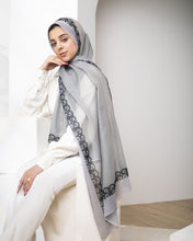 Load image into Gallery viewer, Ritaj Scarf - Kuwaiti Gauze Scarf