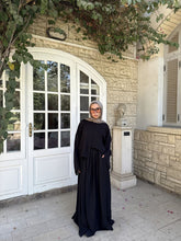 Load image into Gallery viewer, Khadija Suit - Linen