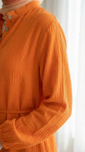 Load image into Gallery viewer, Effortless Chic Dress - Crinkle Linen