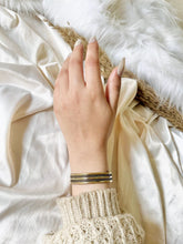 Load image into Gallery viewer, Alina Bangle - Pure Copper