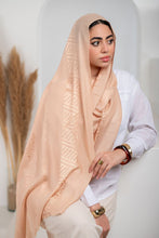 Load image into Gallery viewer, Raneen Scarf - linen Iranian